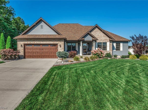 3998 Mary Way, Canfield, OH 44406