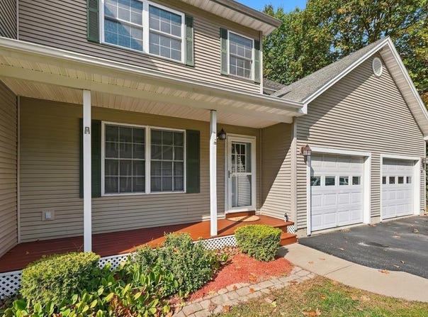 6 Donald Drive, Milton, VT 05468