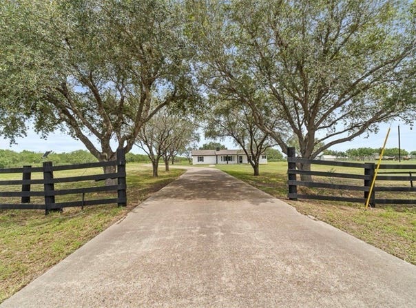 15330 Fm 3089, Sinton, TX 78387