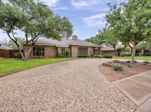 1303 Daventry Place, Midland, TX 79705