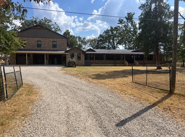 194 NE County Rd 2220, Talco, TX 75487