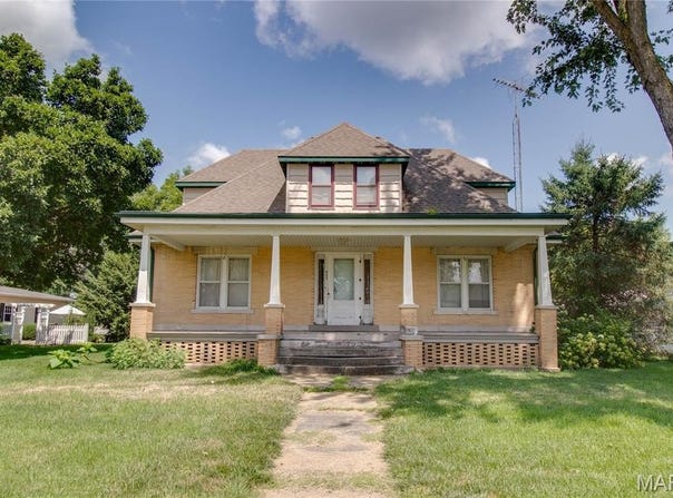 607 Walnut Street, Greenfield, IL 62044