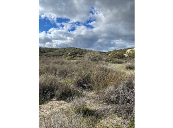 44926 Benton Road, Hemet, CA 92544
