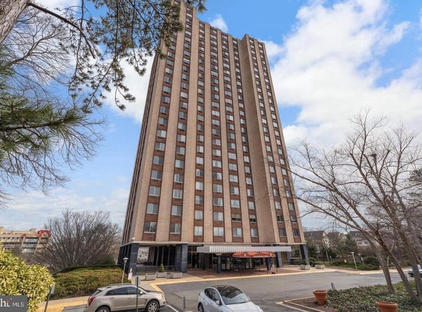 9701 FIELDS Road, GAITHERSBURG, MD 20878