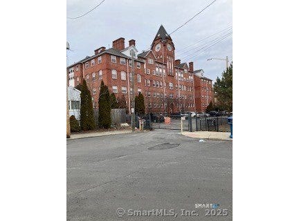 75 Wheeler Avenue, Bridgeport, CT 06606