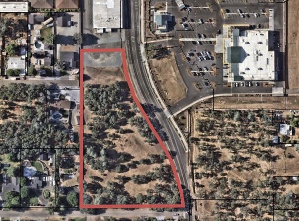 2470 Alden Avenue, Redding, CA 96002