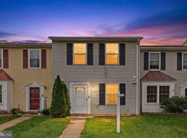 7834 GATESHEAD Lane, MANASSAS, VA 20109