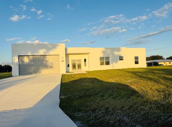 401 Lexington Drive, FL 33876