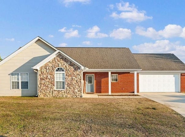 95 COUNTY ROAD 942, CLANTON, AL 35045