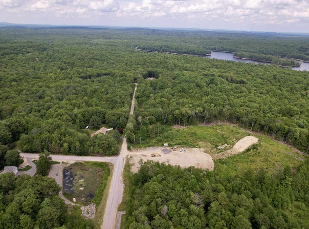 1 Maverick Way, Barrington, NH 03825