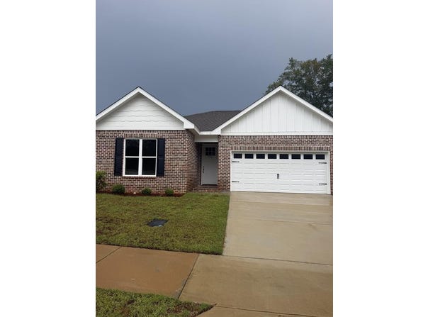 400 Grand Harbor, Dothan, AL 36303