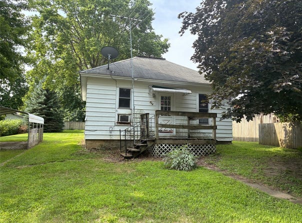 714 E Benton Street, Winterset, IA 50273
