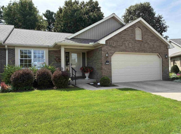 1428 Hampton Circle, Goshen, IN 46526-4689