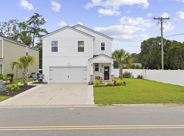 817 Dusty Pine Way, Myrtle Beach, SC 29588