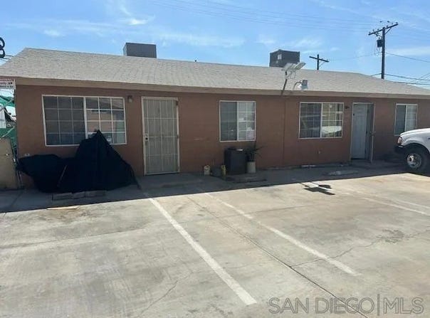 211 W Brighton Ave, El Centro, CA 92243