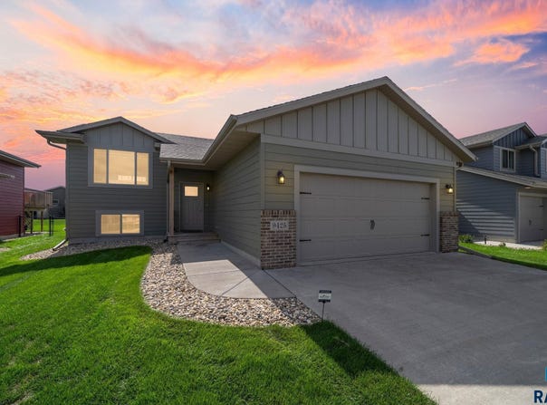 9425 W Liam St, Sioux Falls, SD 57106