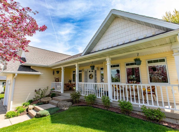 17 Pheasant Pt., Dodgeville, WI 53533