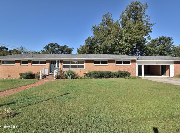 101 Ioka Street, Battleboro, NC 27809
