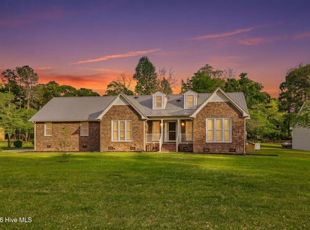 2514 Hickory Street, New Bern, NC 28562