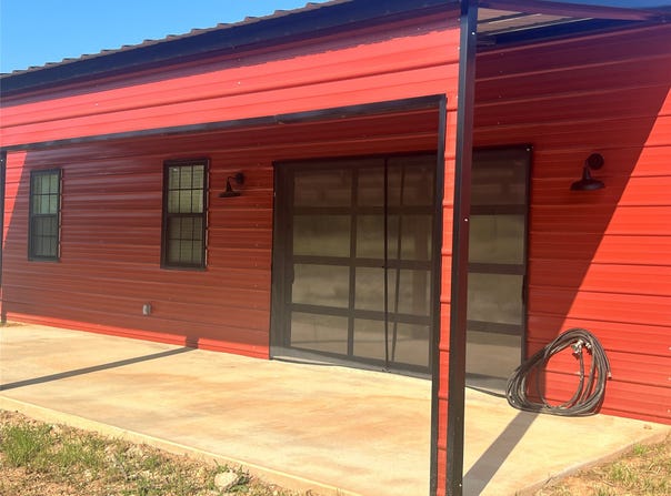 149 Comanche Hills, Comanche, TX 76442