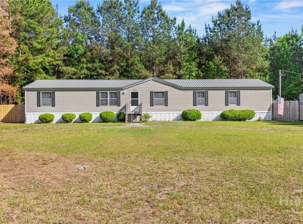 179 Pearl Davis Road, Springfield, GA 31329