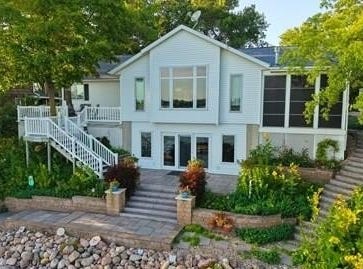 7493 Twin Lakes Rd, Manson, IA 50563