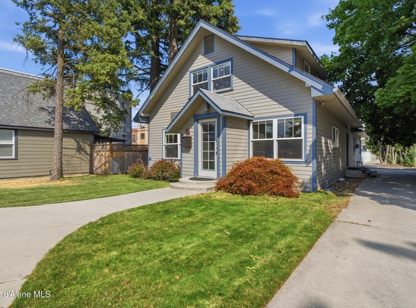 113 S Second Ave, Sandpoint, ID 83864