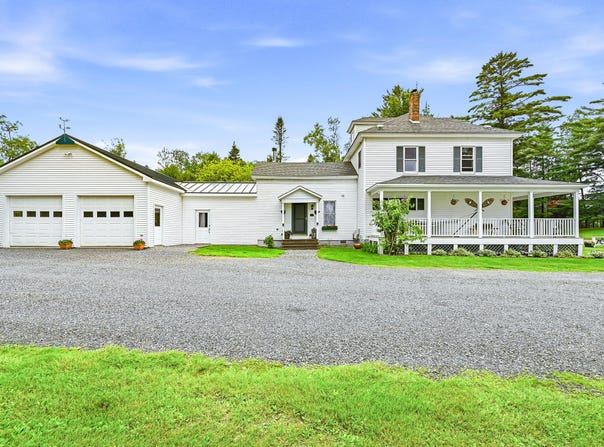 32 Rangeley Avenue, Rangeley, ME 04970