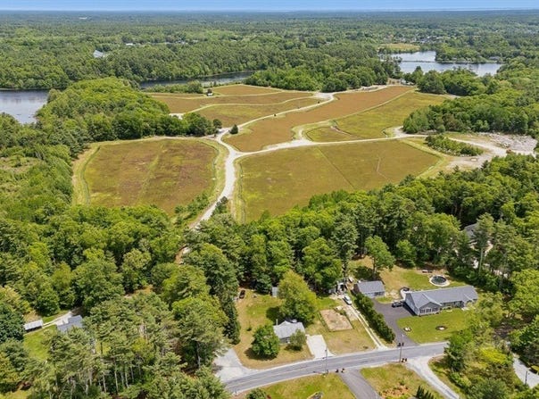 Keene Rd, Acushnet, MA 02743