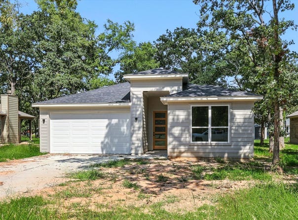 10 Huckleberry, Star Harbor, TX 75148