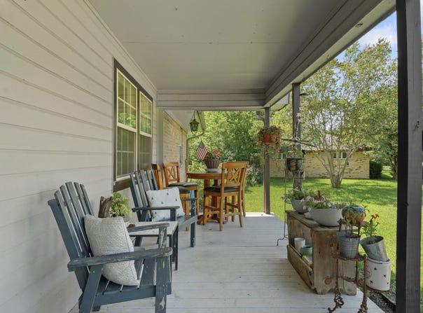 236 Circle Drive, Point, TX 75472