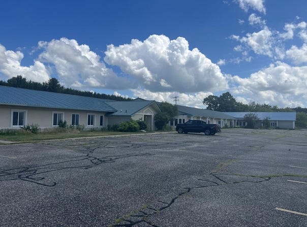 1380 E Main Street, Edmore, MI 48829