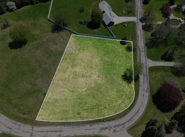 HUNTERS Road, HORTONVILLE, WI 54944