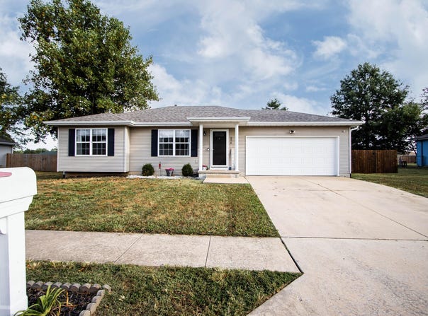 273 E Willow Street, Fair Grove, MO 65648