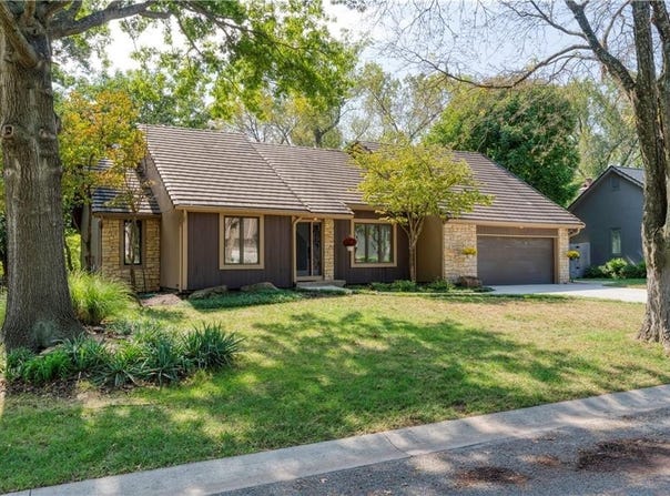 11269 Hadley Street, Overland Park, KS 66210