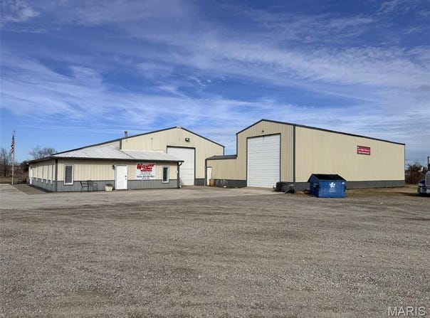 328 S Interstate Drive, Sikeston, MO 63801