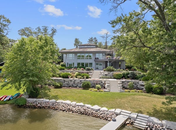 521 Canyon Circle, Wisconsin Dells, WI 53965