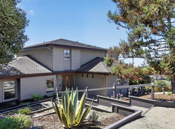 2295 Benson Avenue, Cambria, CA 93428