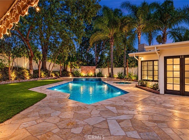 4610 Arriba Drive, Tarzana, CA 91356