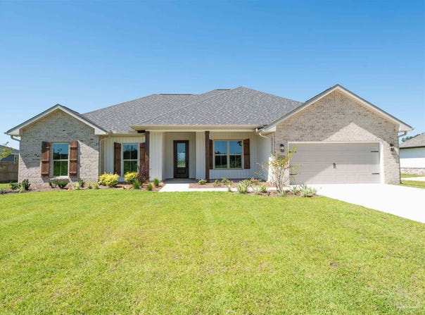 9343 Salter Rd, Pace, FL 32571