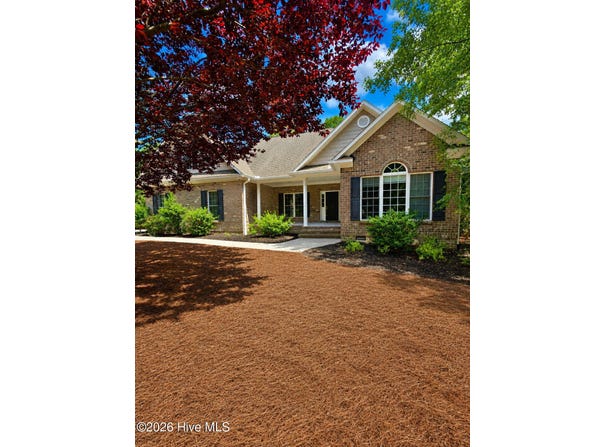 141 Longleaf Drive, West End, NC 27376