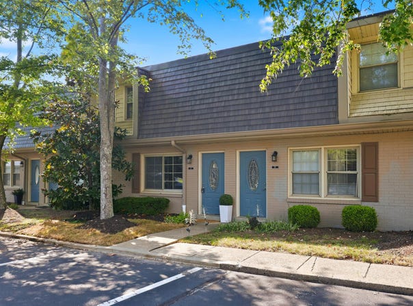 214 Regency Point Path, Lexington, KY 40503