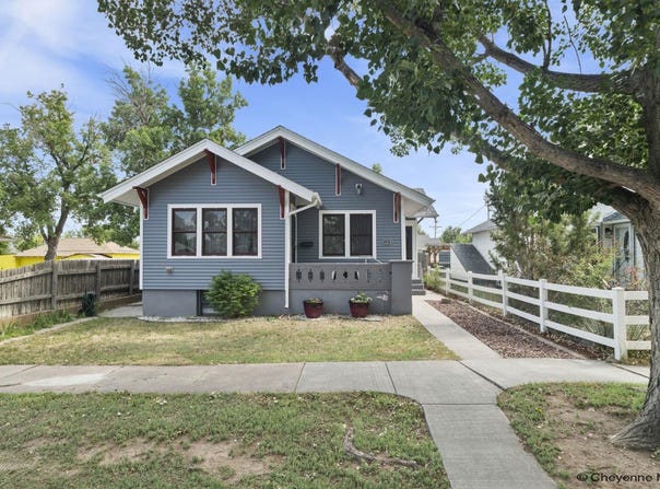 1219 COSGRIFF CT, Cheyenne, WY 82001