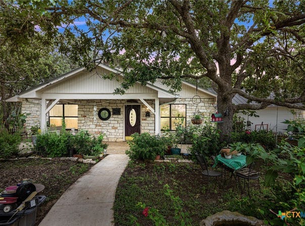 3413 Fm 1185, Lockhart, TX 78644