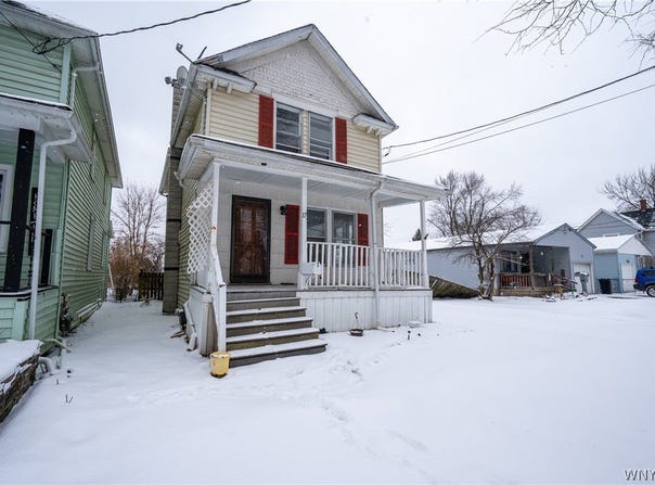 17 Harold Place, Lancaster, NY 14086