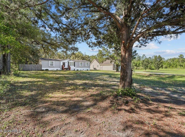 3182 Paxton Road, Folkston, GA 31537