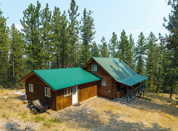 30 Mountain Road, Plains, MT 59859