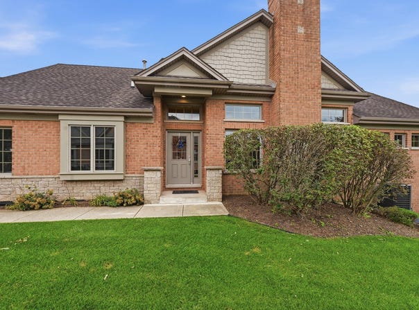 20344 Mackinac Point Drive, Frankfort, IL 60423