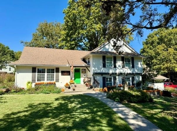 5200 W 81st Street, Prairie Village, KS 66208