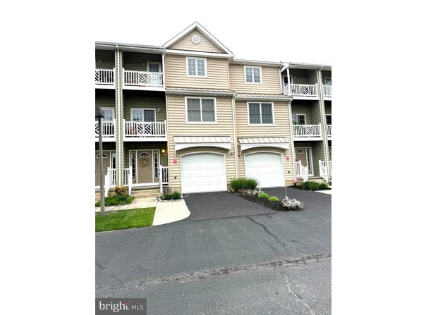 9823 GOLF COURSE Road, OCEAN CITY, MD 21842